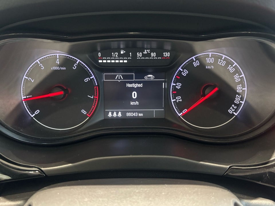 Opel Corsa 1,4 16V Sport 5d