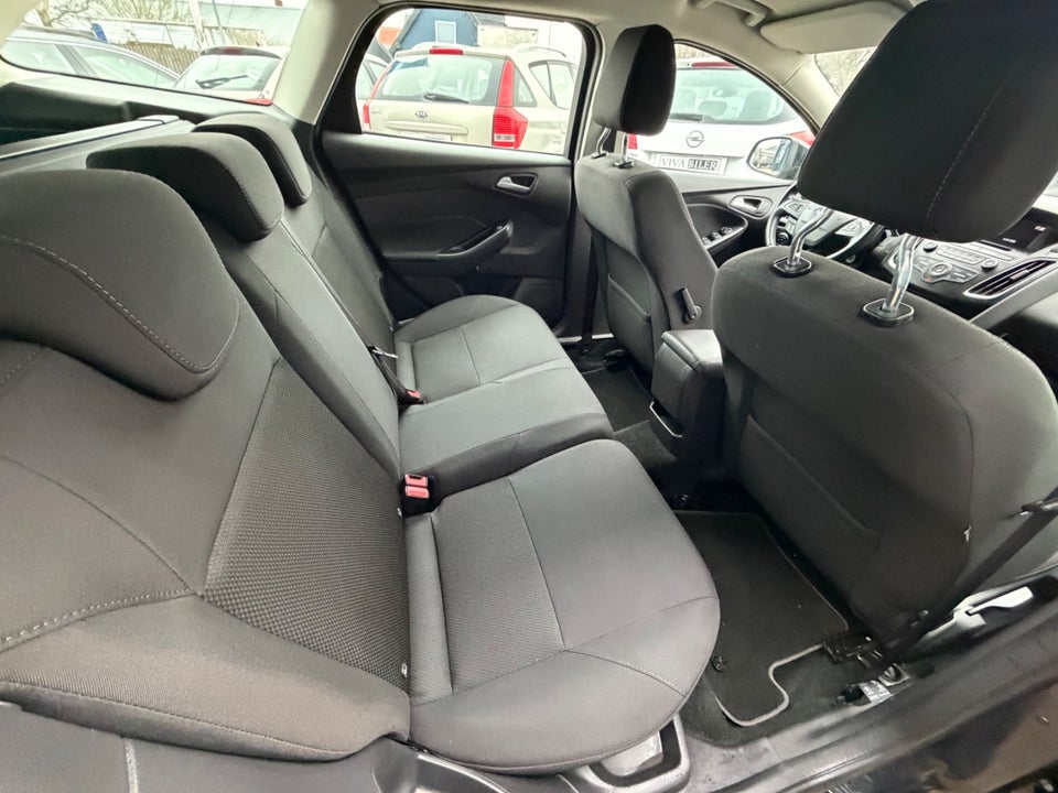 Ford Focus 1,0 SCTi 100 Trend stc. 5d