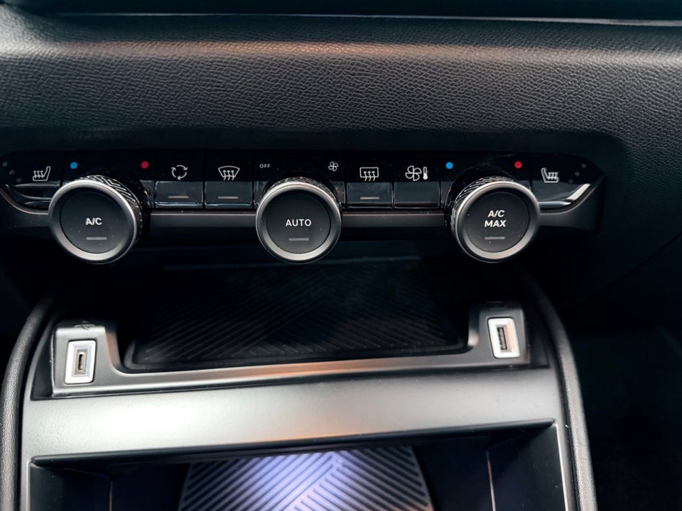 Citroën C4 1,2 PureTech 130 Feel 5d