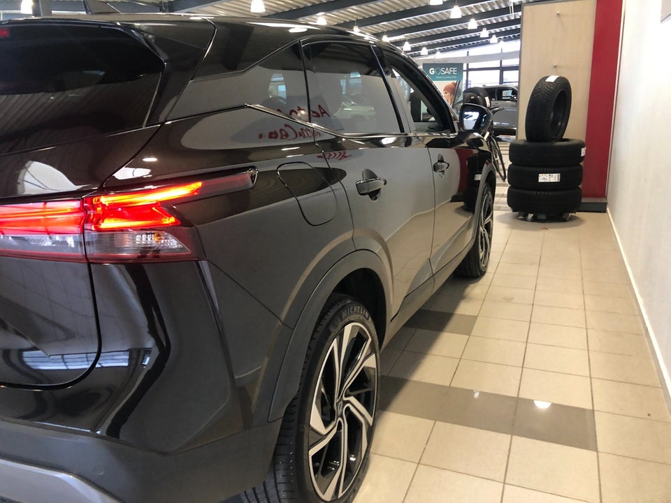 Nissan Qashqai 1,3 mHEV N-Connecta X-tr. 5d