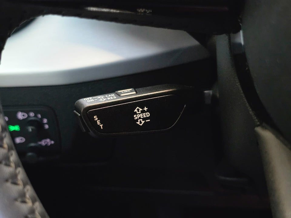 Audi Q2 1,4 TFSi 150 Sport S-tr. 5d