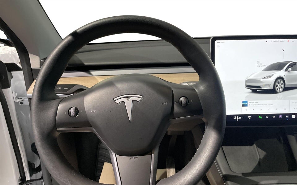 Tesla Model Y RWD 5d