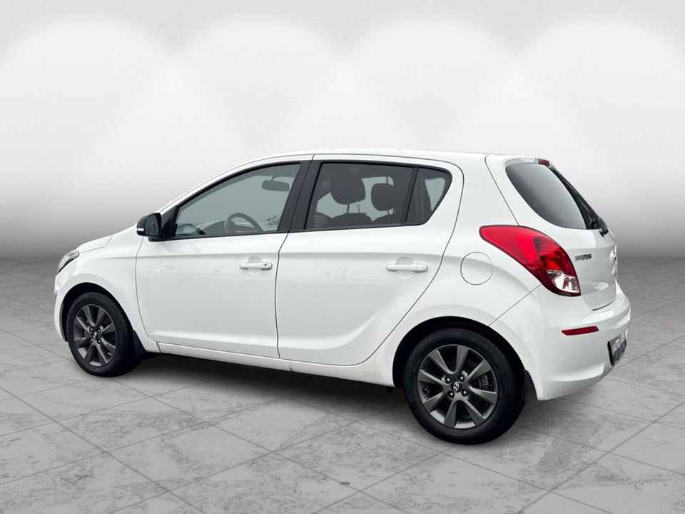 Hyundai i20 1,25 Classic Go! 5d