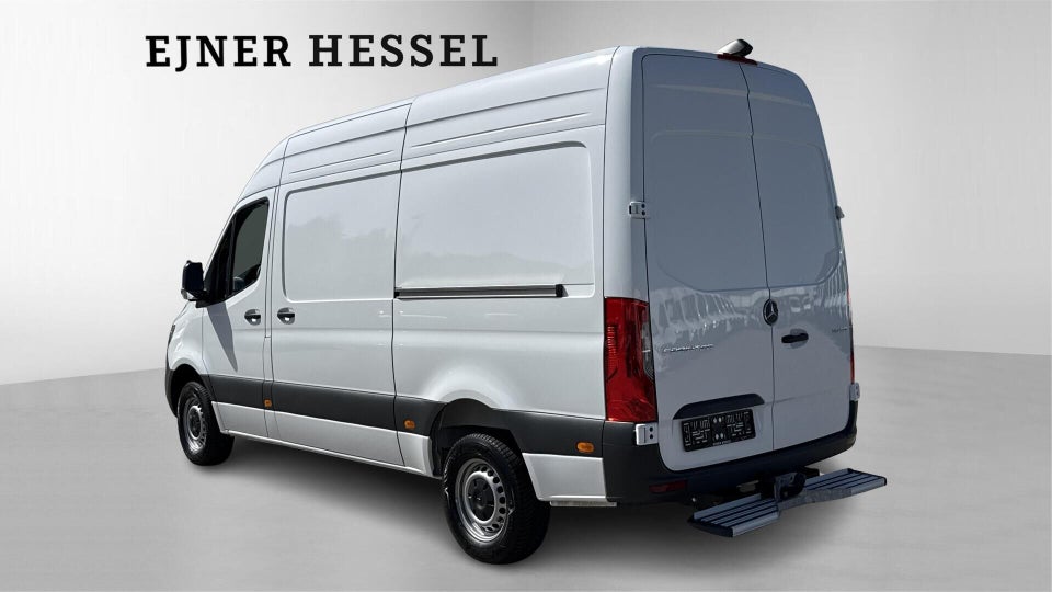 Mercedes Sprinter 317 2,0 CDi A2 Kassevogn PRO aut. RWD