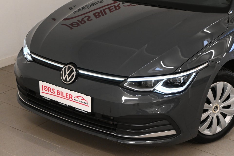 VW Golf VIII 1,4 eHybrid DSG 5d