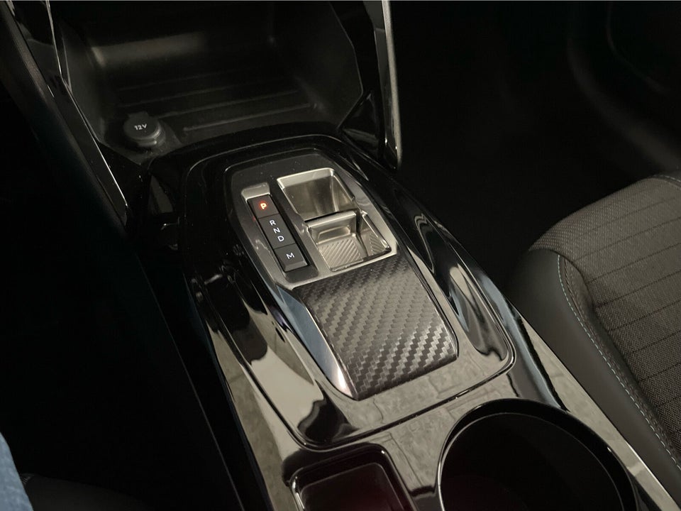 Peugeot 208 1,2 PureTech 100 Selection Sport EAT8 5d