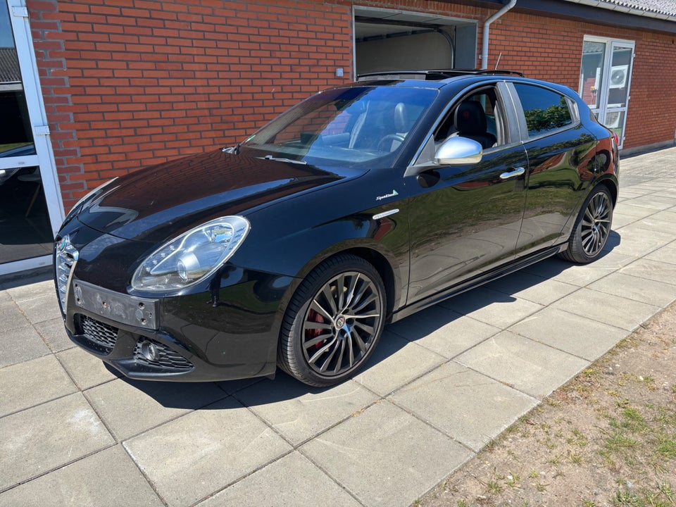 Alfa Romeo Giulietta 2,0 JTD 170 Distinctive TCT 5d