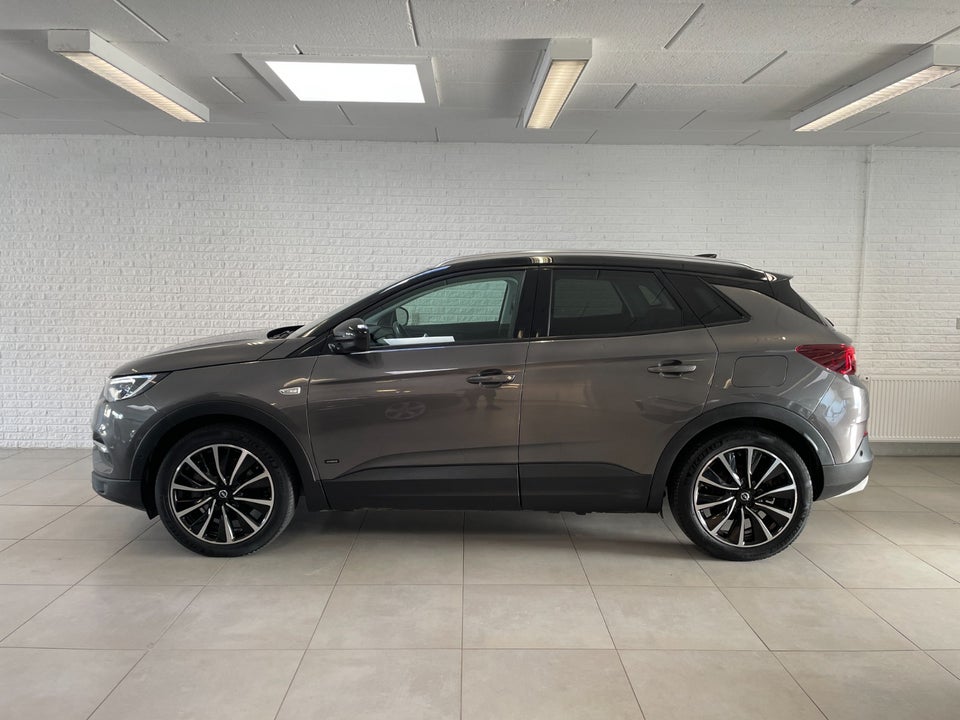 Opel Grandland X 1,6 Hybrid Ultimate aut. 5d