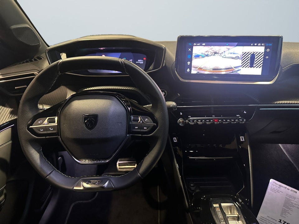 Peugeot e-208 54 GT 5d