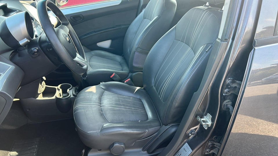 Chevrolet Spark 1,0 LS 5d