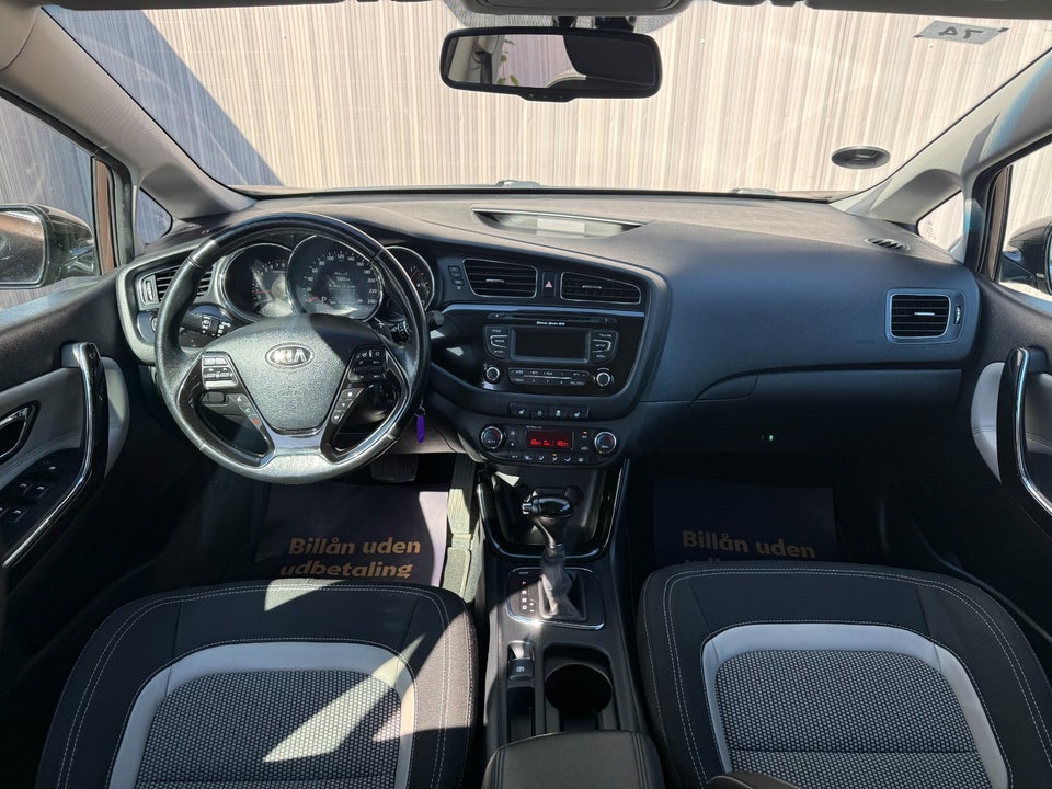 Kia Ceed 1,6 GDi Premium SW DCT 5d