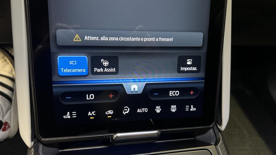 Ford Explorer 79 Premium Extended Range 5d
