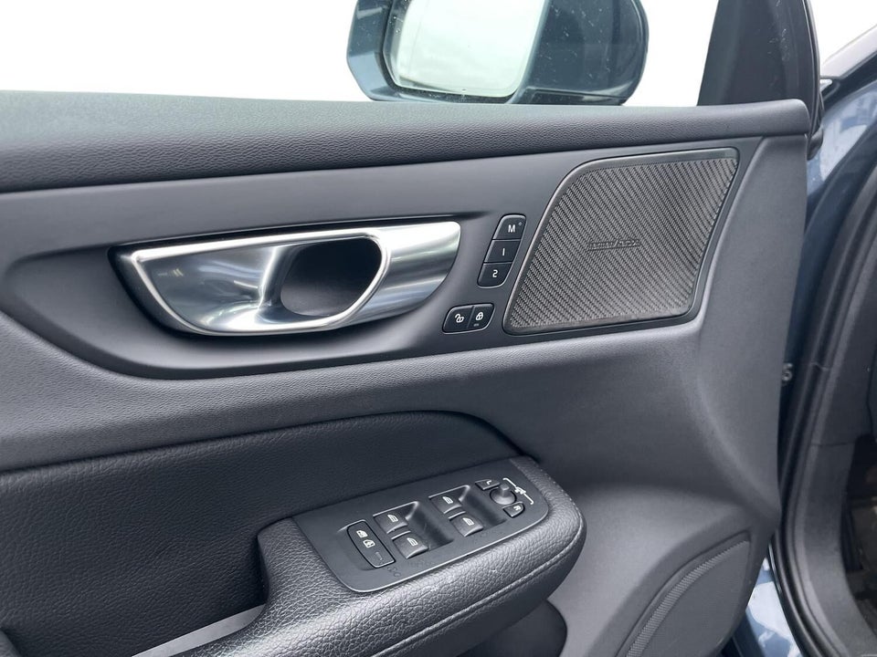 Volvo V60 2,0 B4 197 Inscription aut. 5d