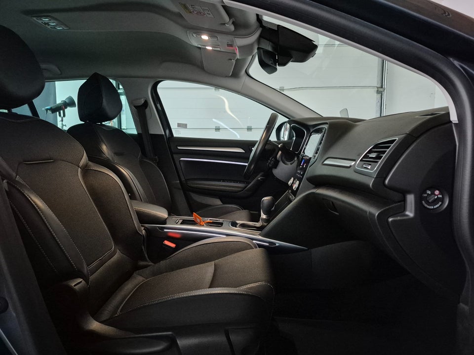 Renault Megane IV 1,6 E-Tech Intens Sport Tourer 5d