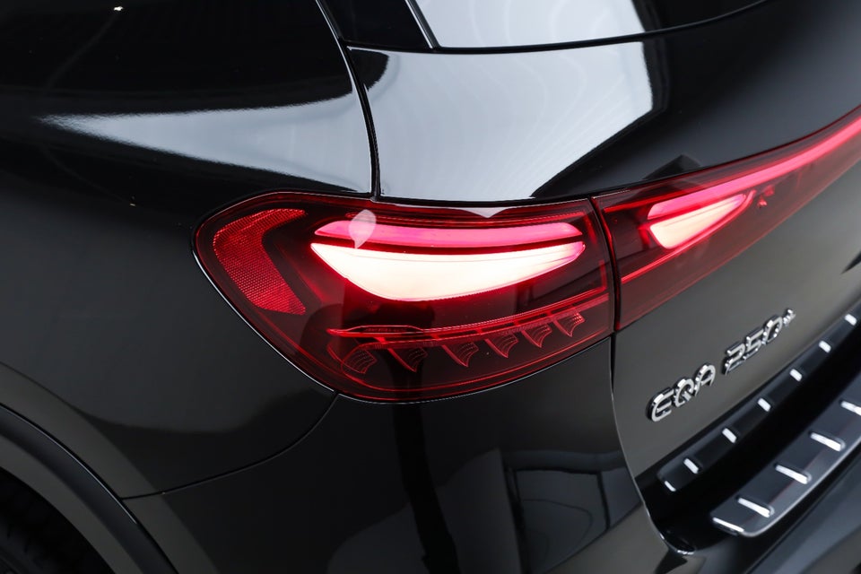 Mercedes EQA250+ AMG Premium 5d