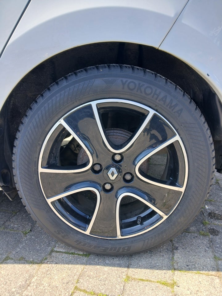 Renault Clio IV 0,9 TCe 90 Expression 5d