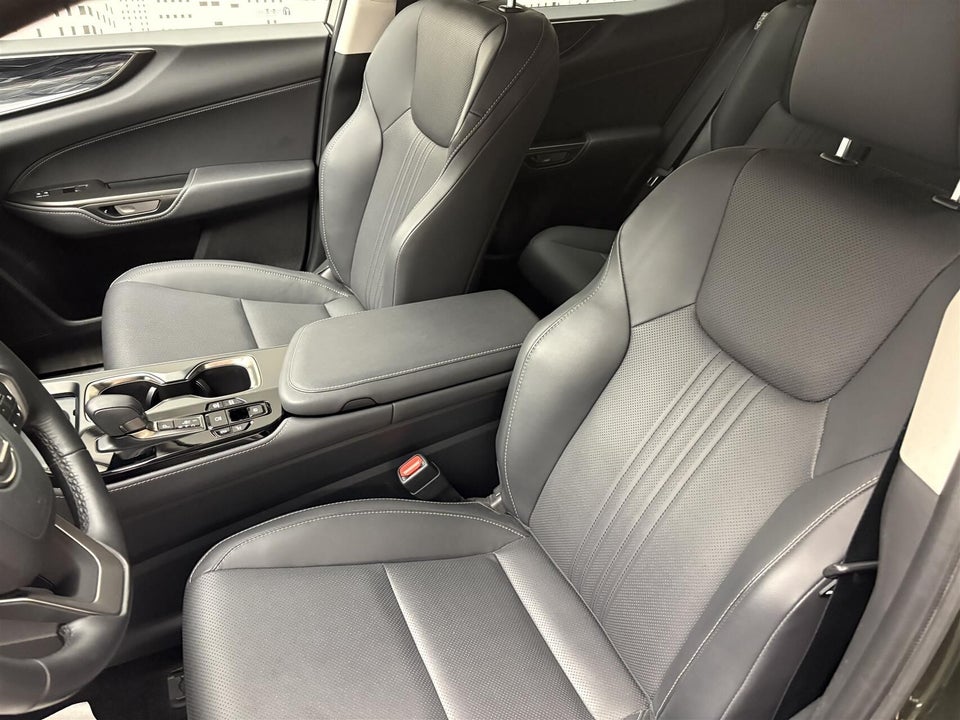 Lexus NX450h+ 2,5 Business+ aut. AWD 5d