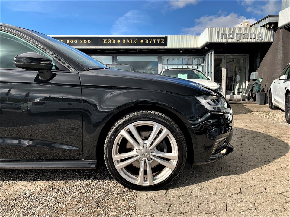 Audi A3 40 TFSi e S-line Sportback S-tr. 5d