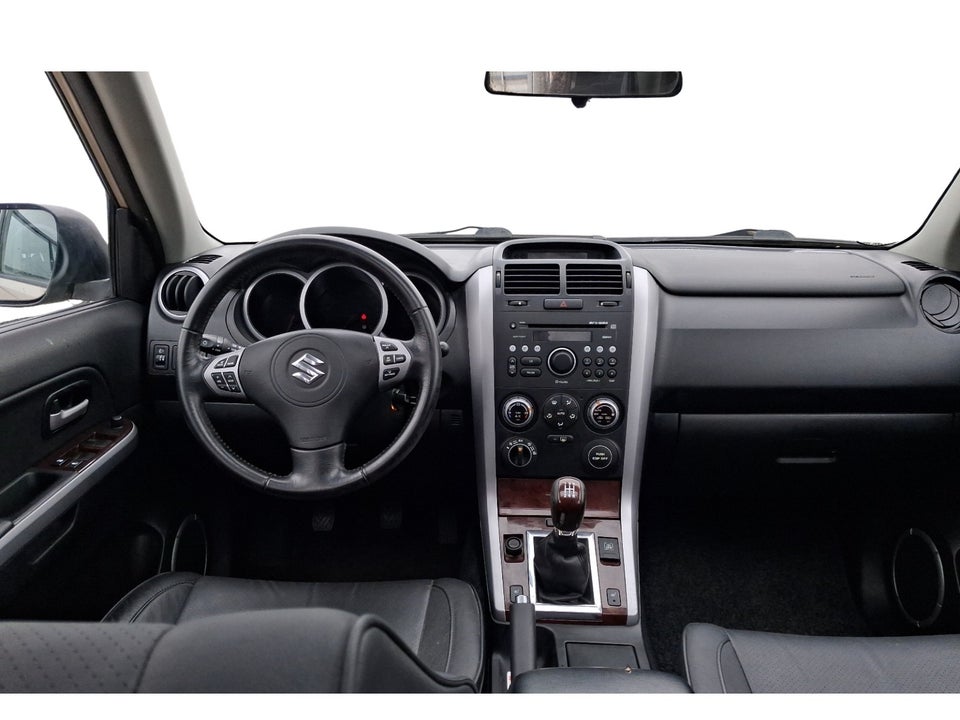 Suzuki Grand Vitara 2,0  5d