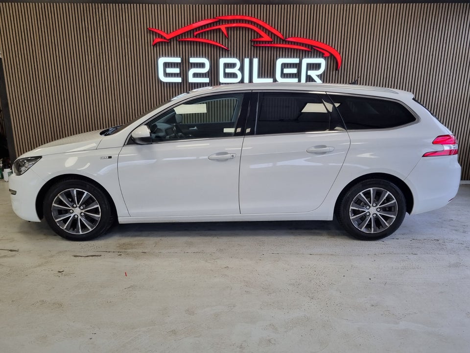 Peugeot 308 1,6 BlueHDi 120 Style SW 5d