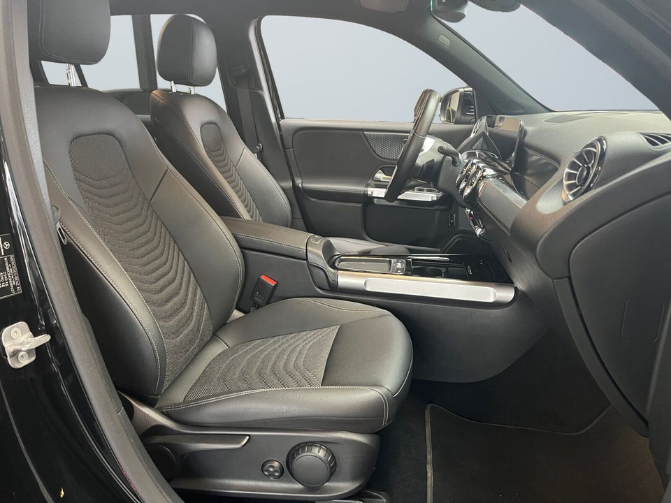 Mercedes EQB250+ Progressive 5d