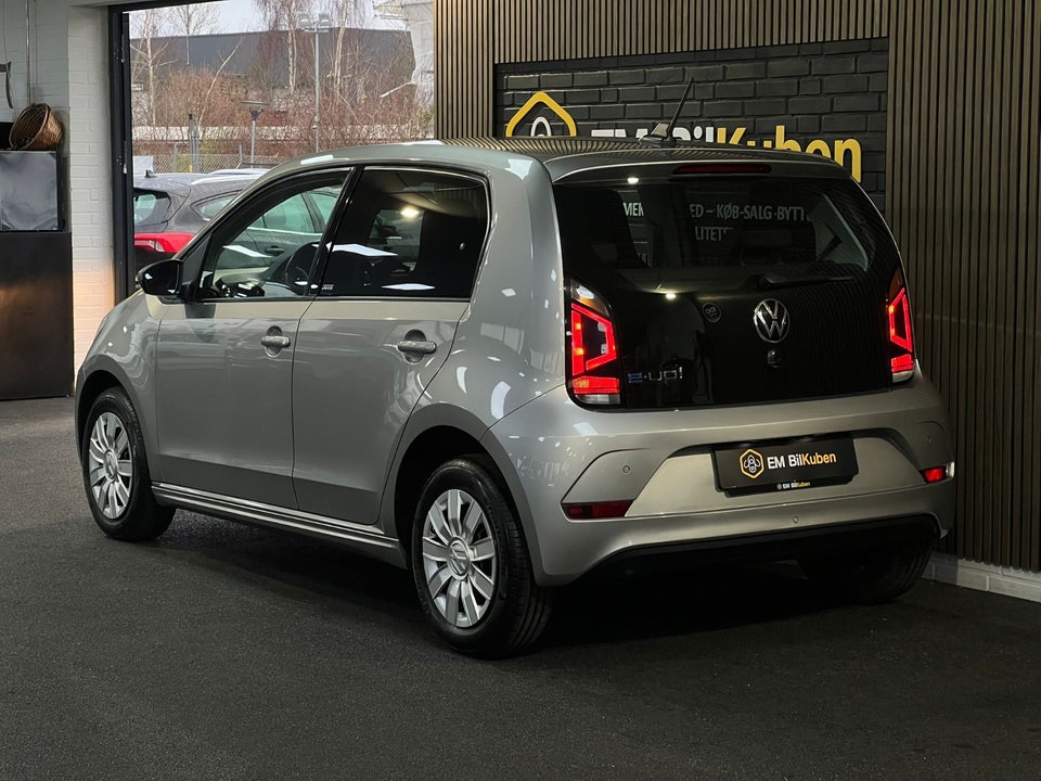 VW e-Up! United 5d