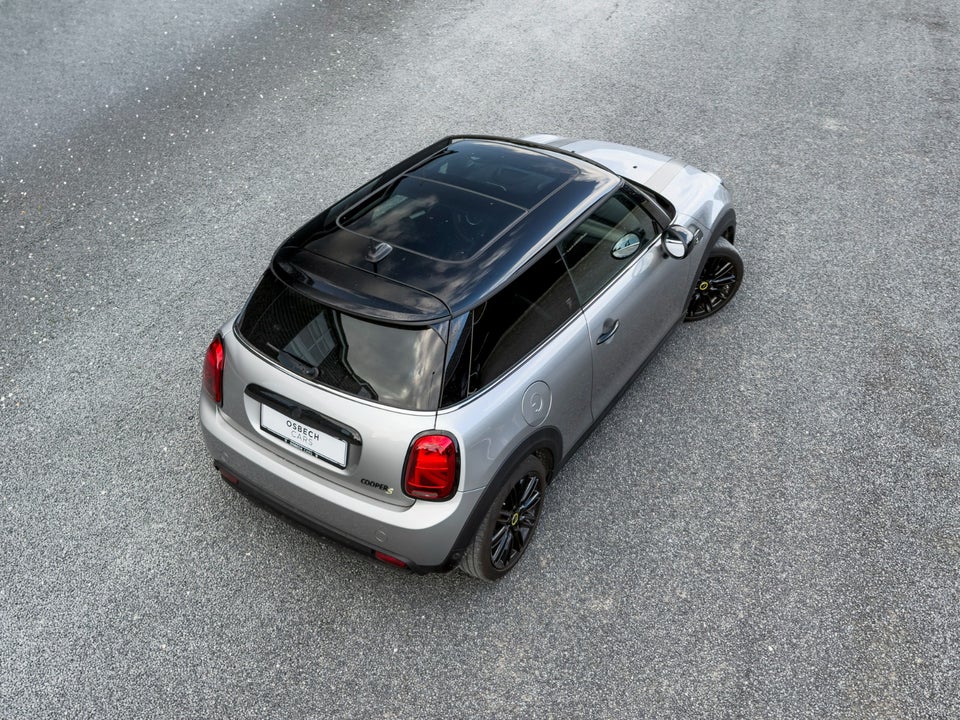 MINI Cooper SE Maximise 3d