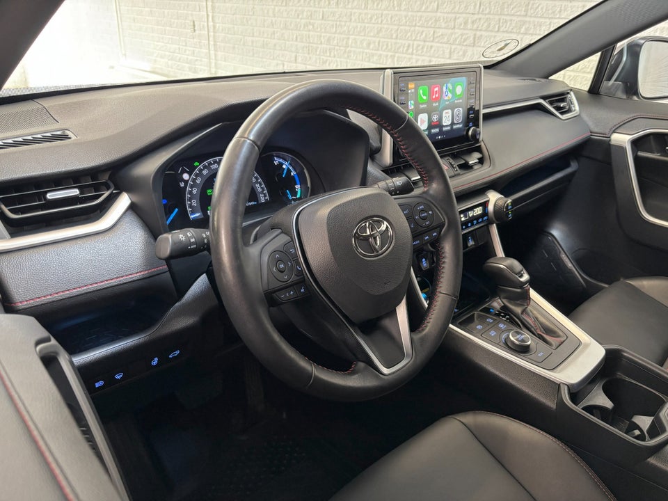Toyota RAV4 2,5 Plug-in Hybrid H3 Comfort AWD-i Van 5d