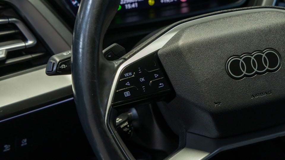 Audi Q4 e-tron 40 S-line 5d