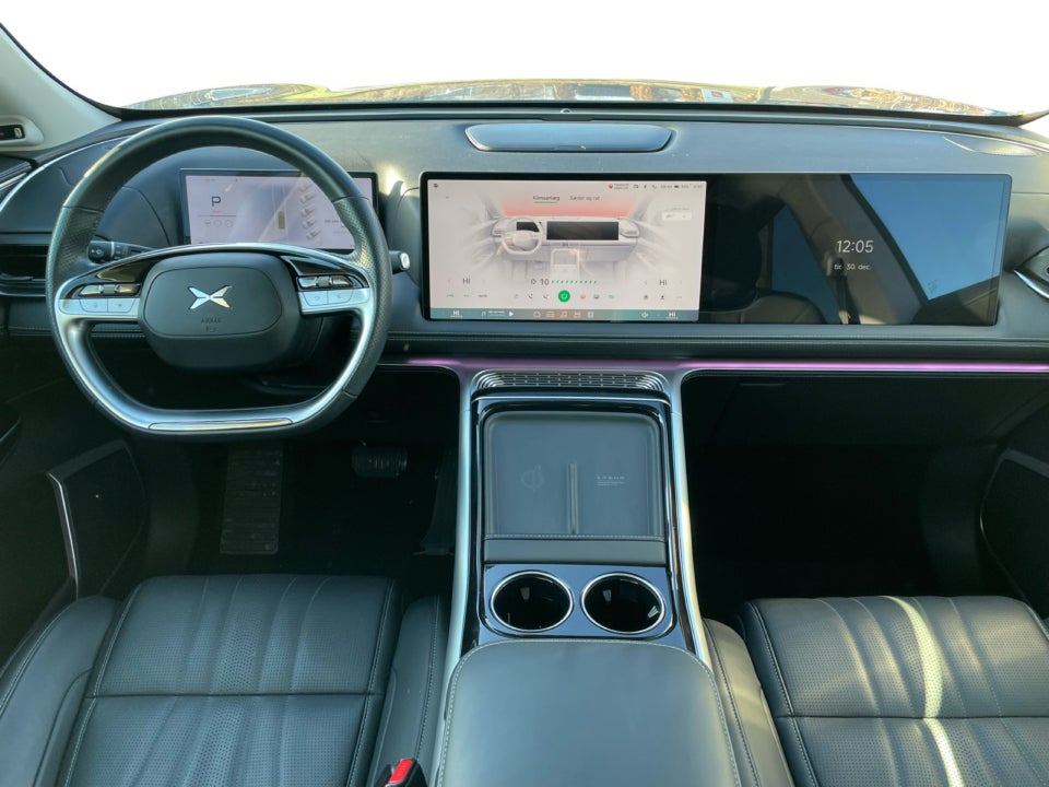 Xpeng G9 Standard Range 5d