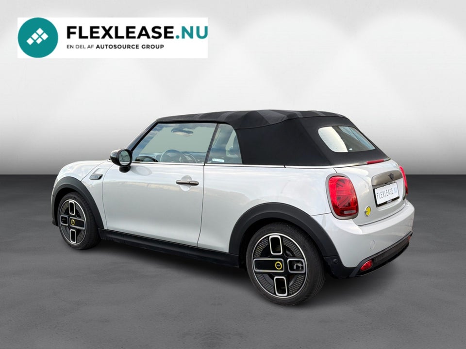 MINI Cooper SE Cabriolet 2d