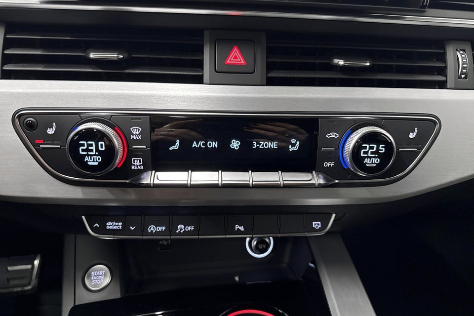 Audi A4 40 TFSi S-line Prestige Tour plus Avant S-tr. 5d