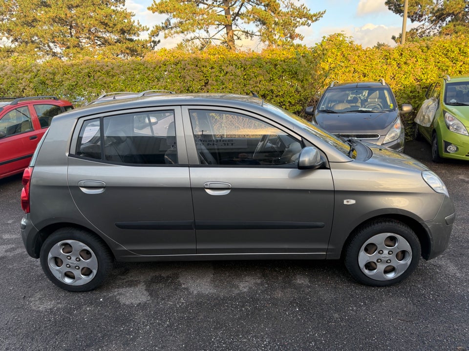 Kia Picanto 1,1 Fresh 5d