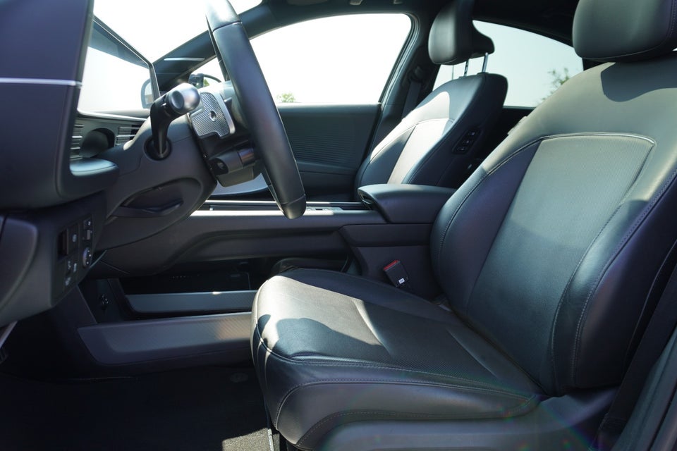 Hyundai Ioniq 6 77 Ultimate AWD 4d