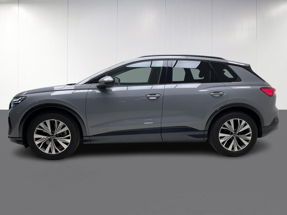 Audi Q4 e-tron 45 Progress quattro 5d