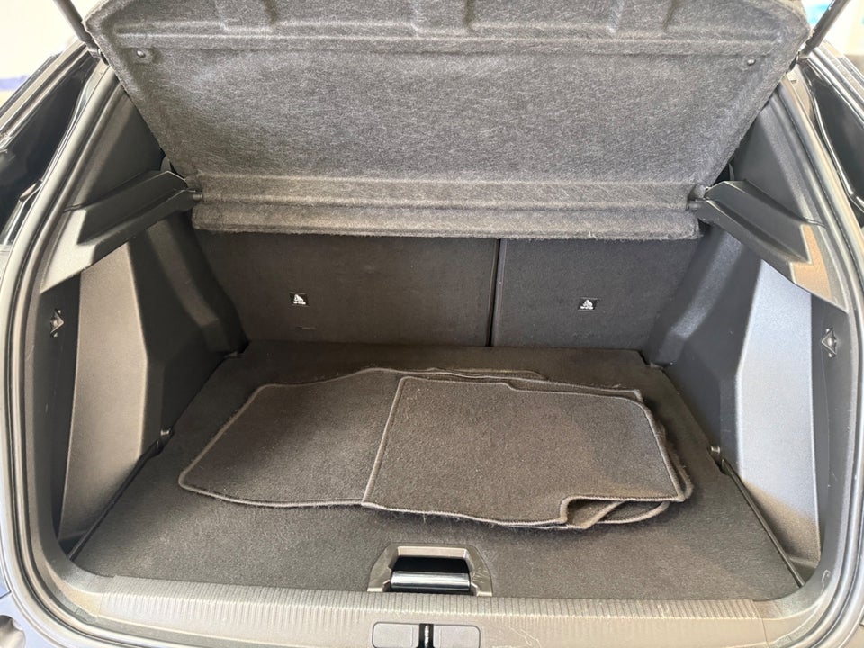 Peugeot 2008 1,2 PureTech 130 Active Pack EAT8 5d