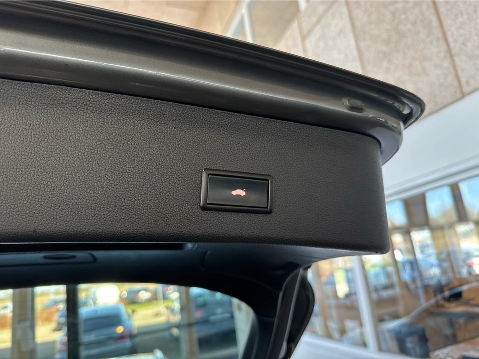 Audi A4 2,0 TDi 136 S-line Avant 5d