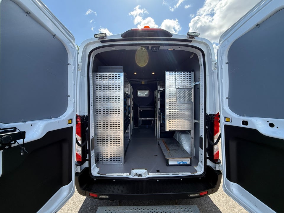 Ford Transit 350 L2 Van 2,0 TDCi 130 Trend H2 FWD