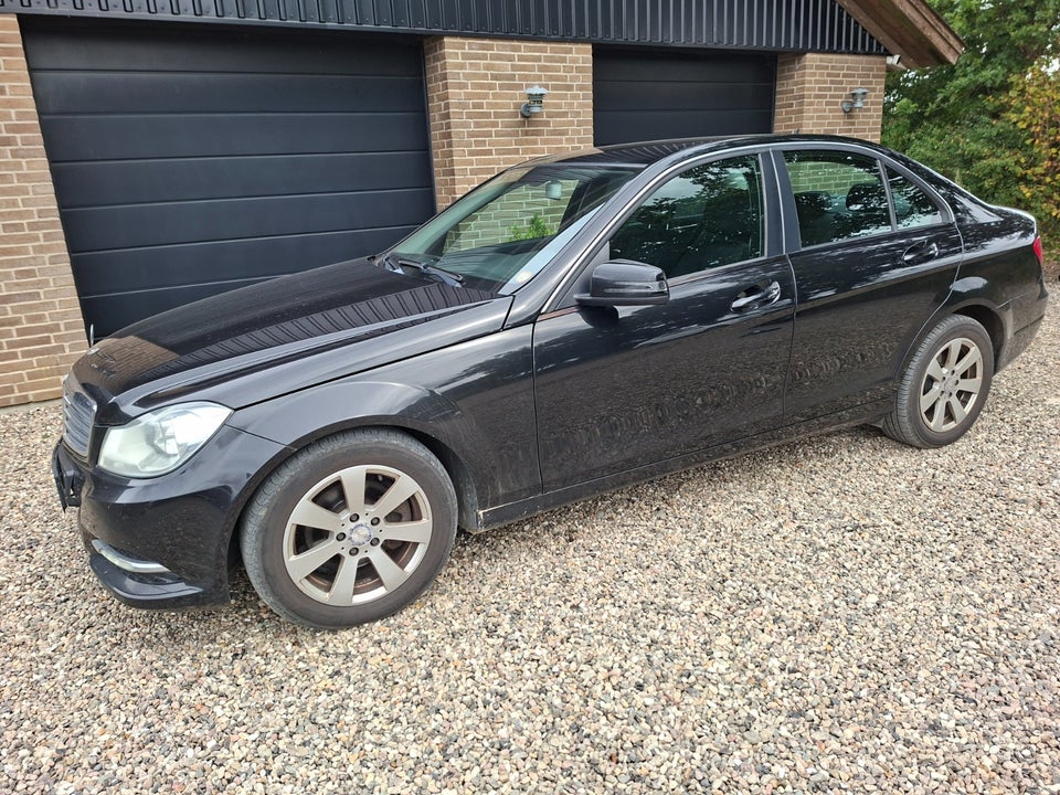Mercedes C200 2,2 CDi aut. BE 4d