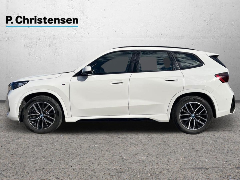 BMW iX1 xDrive30 Charged M-Sport 5d