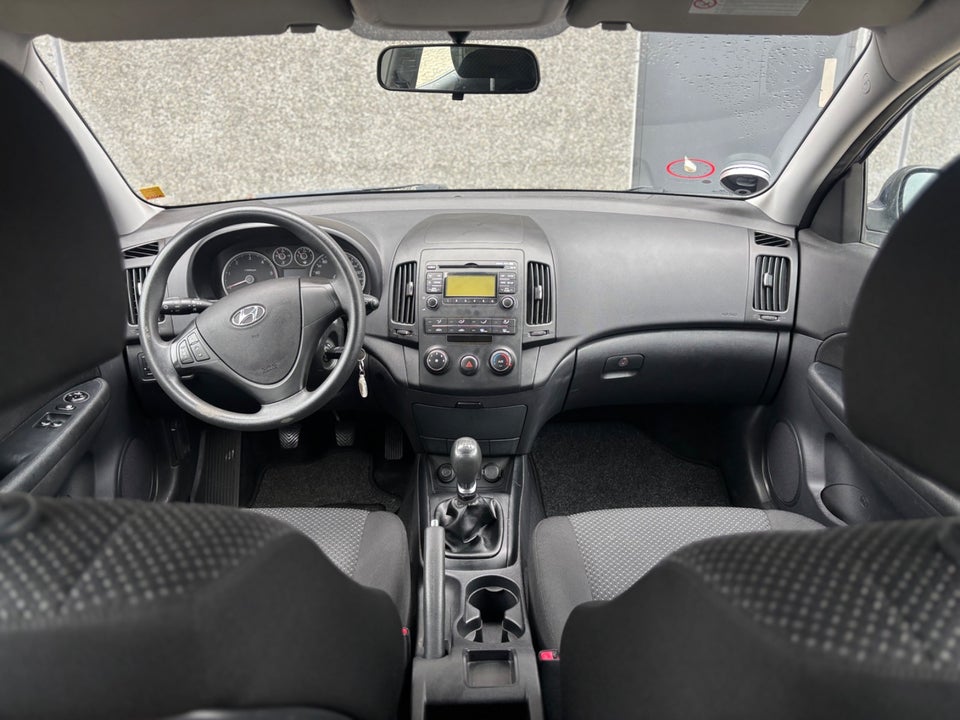 Hyundai i30 1,6 CRDi 90 Blue Drive 5d