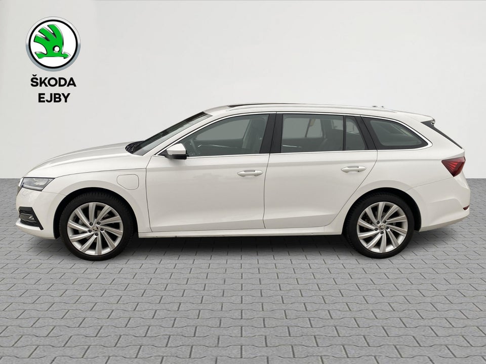 Skoda Octavia 1,4 TSi iV Plus Combi DSG 5d