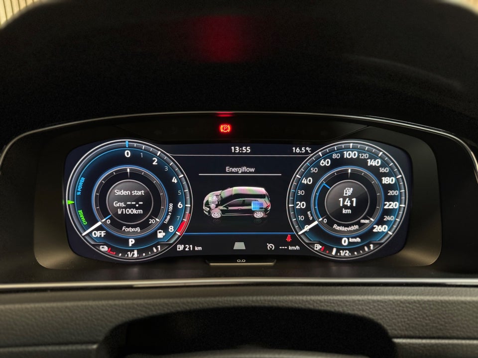 VW Golf VII 1,4 GTE DSG 5d
