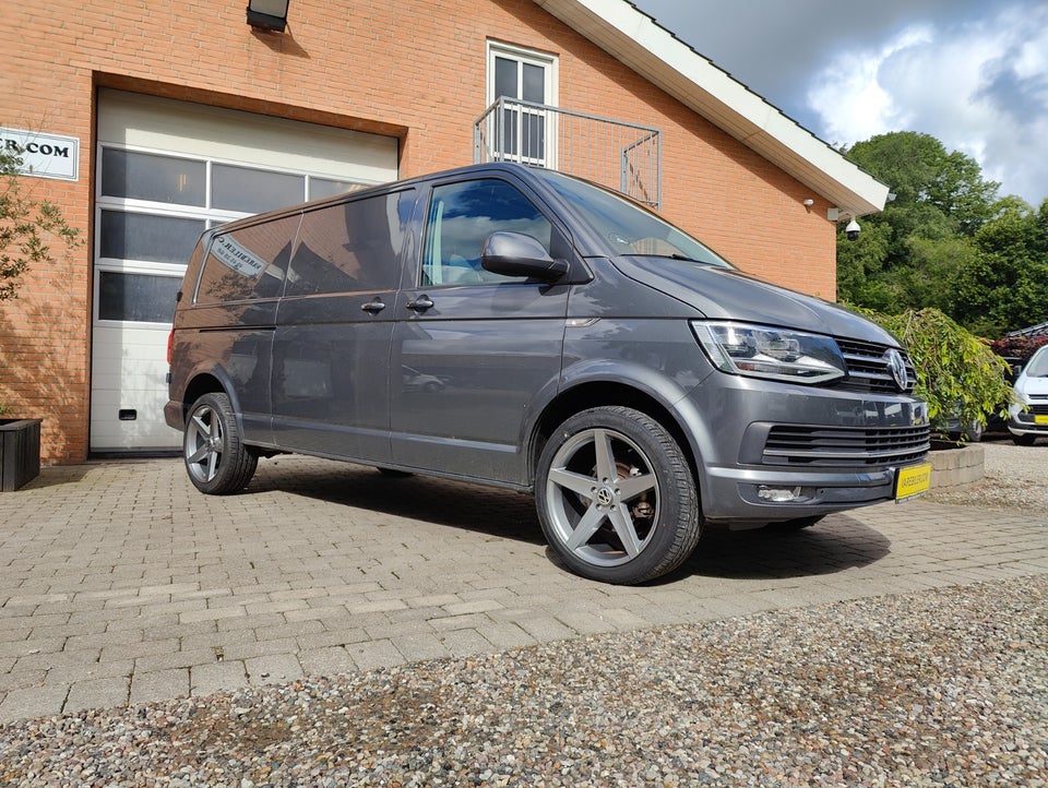 VW Transporter 2,0 TDi 150 Kassevogn DSG lang