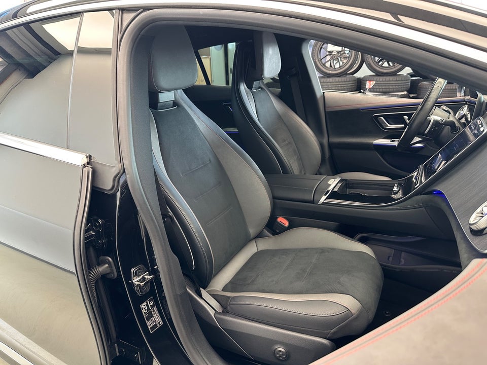 Mercedes EQE350 AMG Line 4d