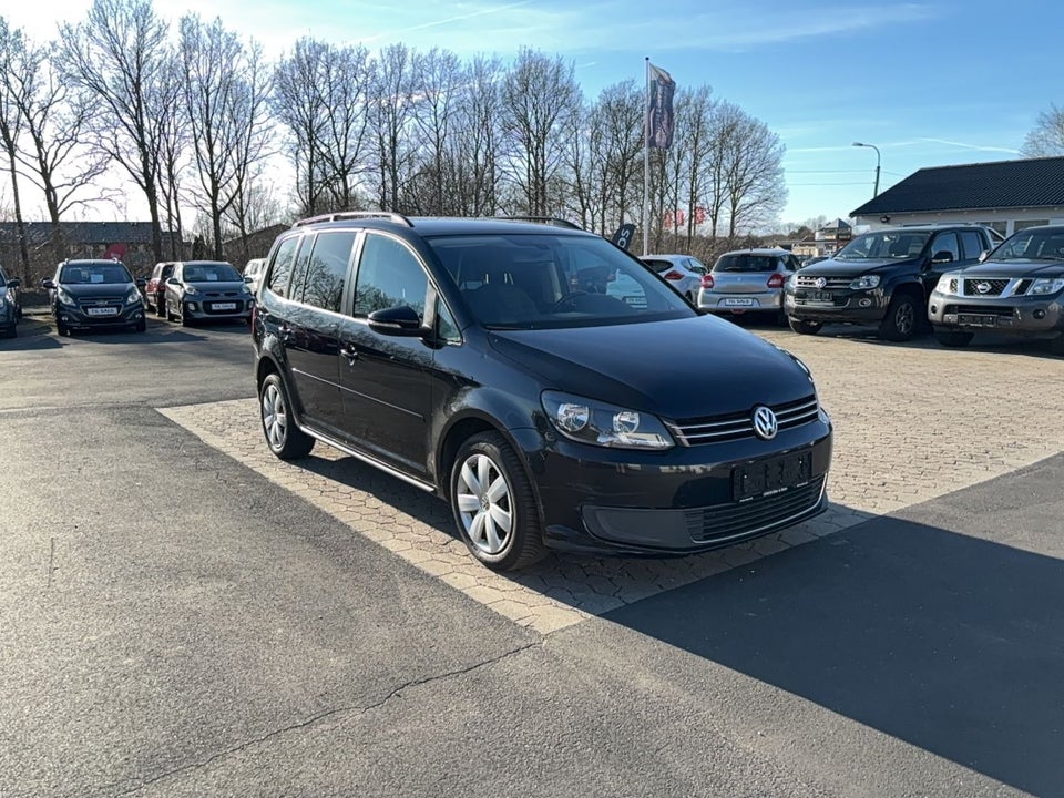 VW Touran 1,6 TDi 105 Comfortline DSG BM Van 5d