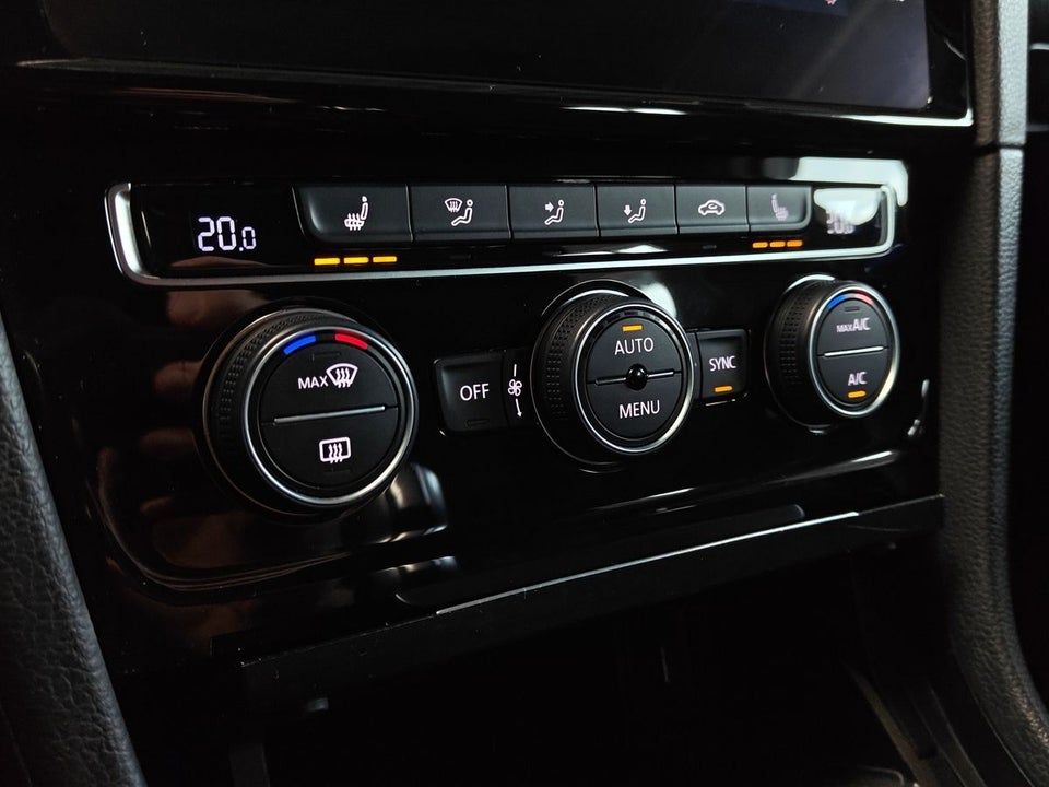 VW Golf VII 1,4 GTE DSG 5d