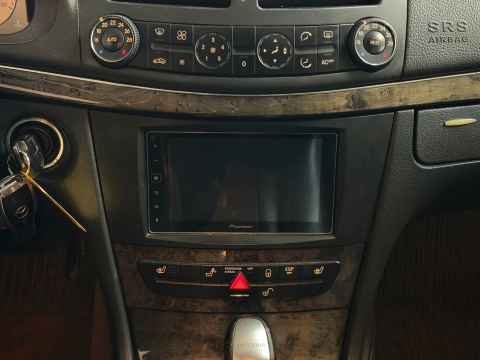 Mercedes E270 2,7 CDi Avantgarde aut. 4d