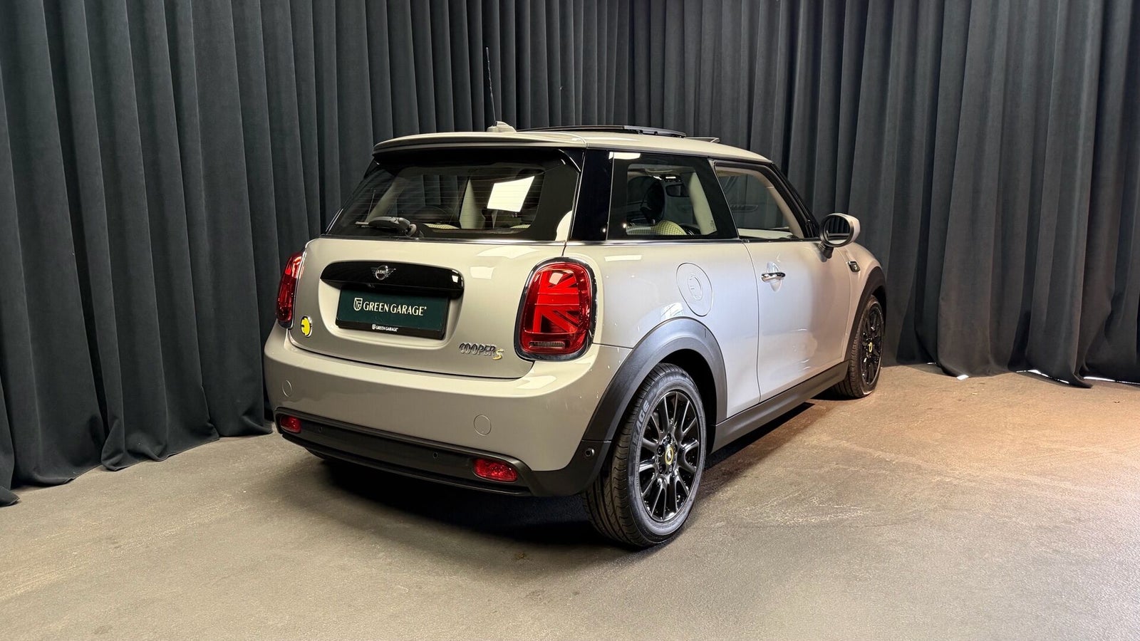 MINI Cooper SE Edition Premium Plus 3d