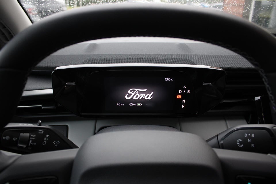 Ford Explorer 79 Select Extended Range 5d